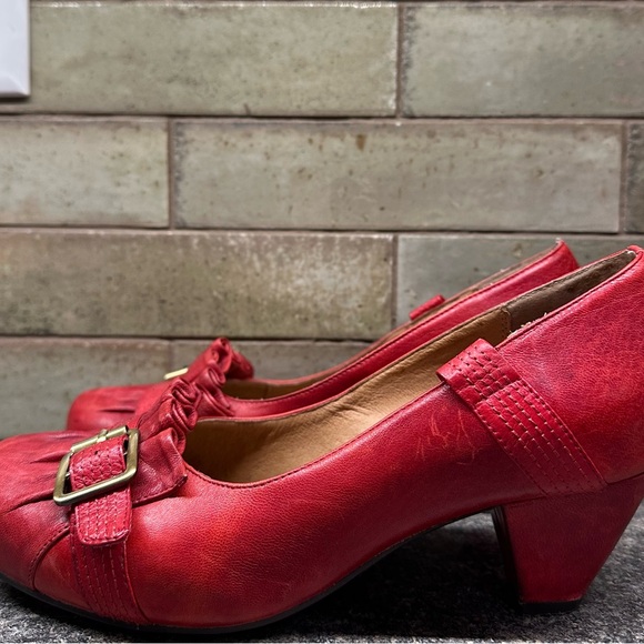Miz Mooz Red Leather Shoes - Picture 3 of 13